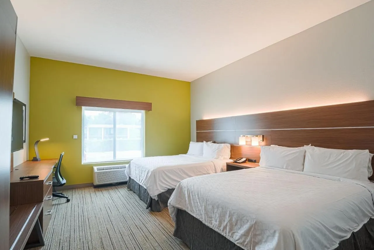 Holiday Inn Express Hotel & Suites Tampa-Usf-Busch Gardens By Ihg